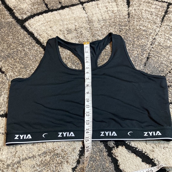 💙 Zyia Active Black Racerback Sports Bra - Picture 5 of 7